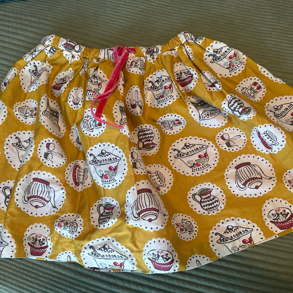 Mini Boden girls skirt tea cups